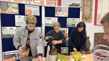 559967266_1393298849470252_1499654075607100165_n