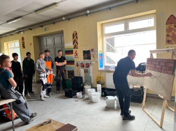 WhatsApp Image 2026-02-19 at 17.58.4276.jpeg