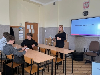 653711306_1539922578141211_1620572138528444138_n