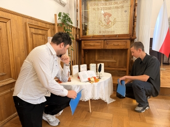 img-260913072217430