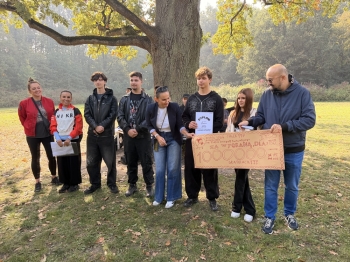 img-261005161729193