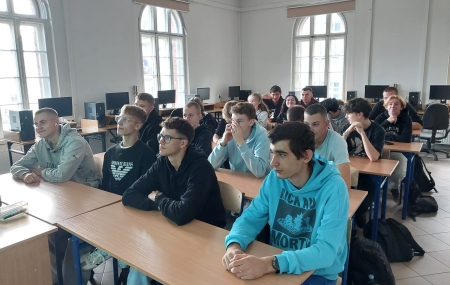 Nasza szkoła w projekcie „BAKCYL” – edukacja i cyberbezpieczeństwo