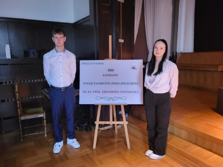 Wyróżnienia dla Patrycji i Igora w Konkursie Poezji Patriotycznej i Religijnej