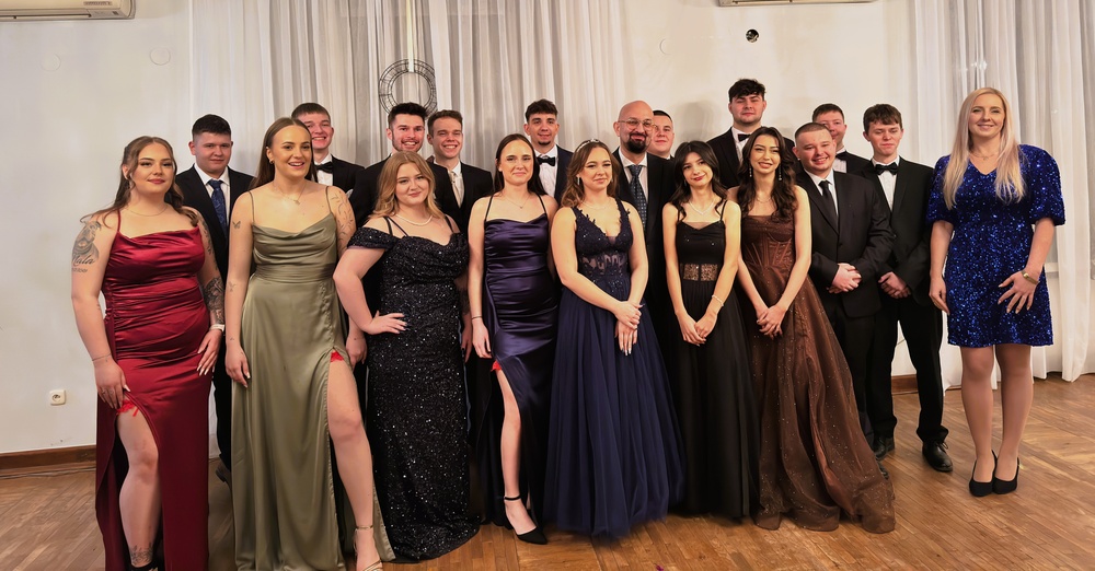 Studniówka 5RS – wieczór, na który się czeka latami