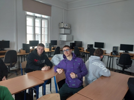 Cyberbezpieczeństwo w klasie 1D