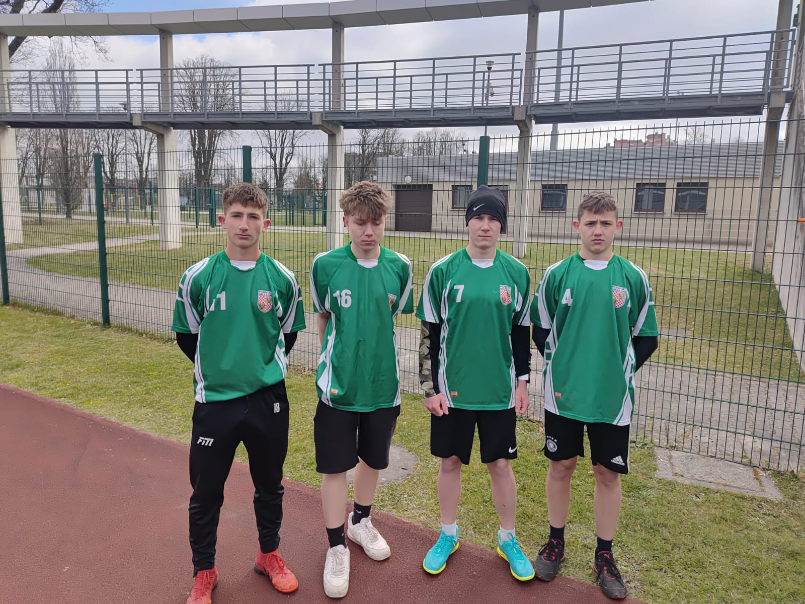  Sukces naszych uczniów w biegach drużynowych!