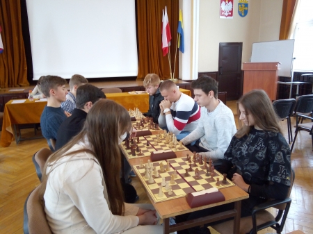 III miejsce w Półfinałach Mistrzostw Województwa w szachach drużynowych- Li