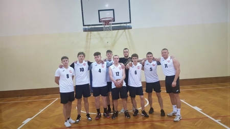 ZSB mistrzem powiatu szkół średnich w koszykówce chłopców